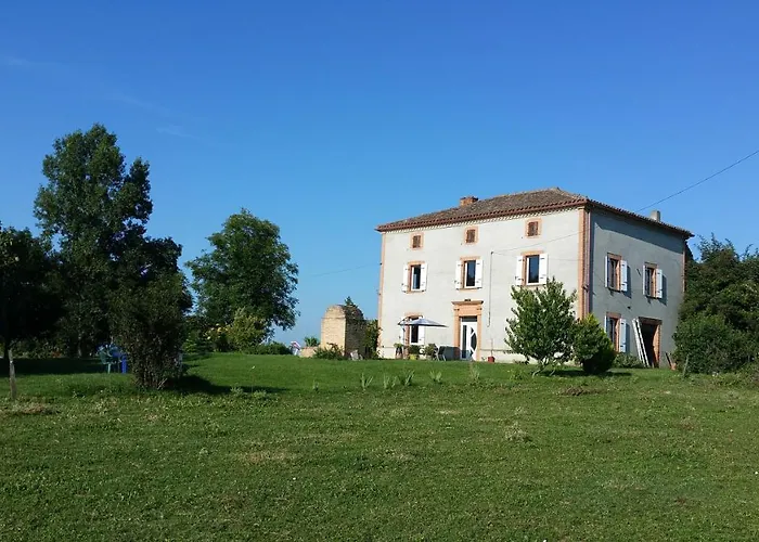 Maillas D'en Bed & Breakfast