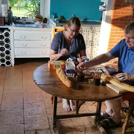 Maillas D'en Bed and Breakfast